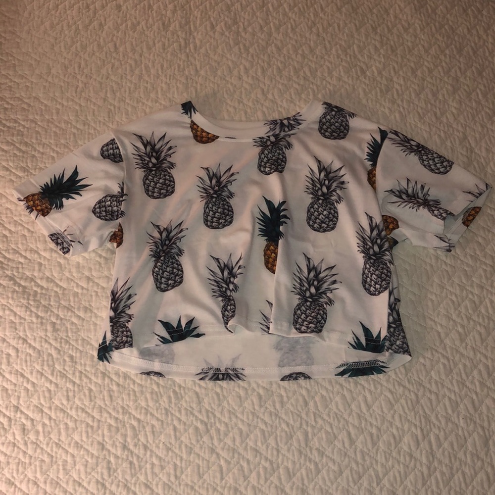 White Cropped Tee with Pineapple Print